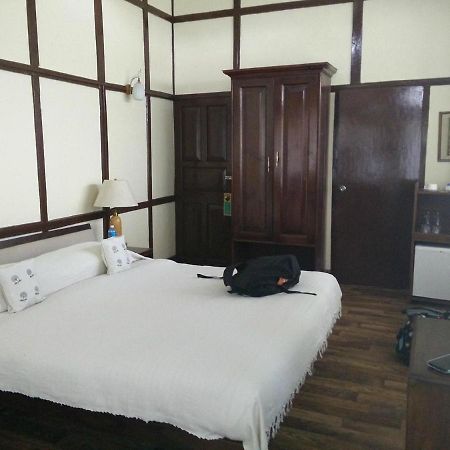 Cafe Shillong Bed & Breakfast Bed and Breakfast Εξωτερικό φωτογραφία