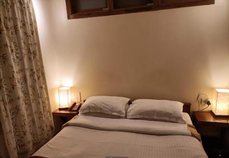 Cafe Shillong Bed & Breakfast Bed and Breakfast Εξωτερικό φωτογραφία